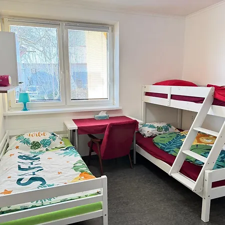 3 Bedroom Apartment, Playground, Bounce Mat Jump Ring Apartmán Ostrava