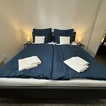3 Bedroom Apartment, Playground, Bounce Mat Jump Ring 公寓 *