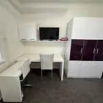3 Bedroom Apartment, Playground, Bounce Mat Jump Ring 公寓 *