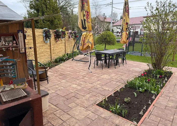 3 Bedroom Apartment, Playground, Bounce Mat Jump Ring